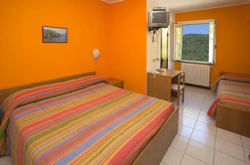 Hotel Del Mera Sorico 2*,